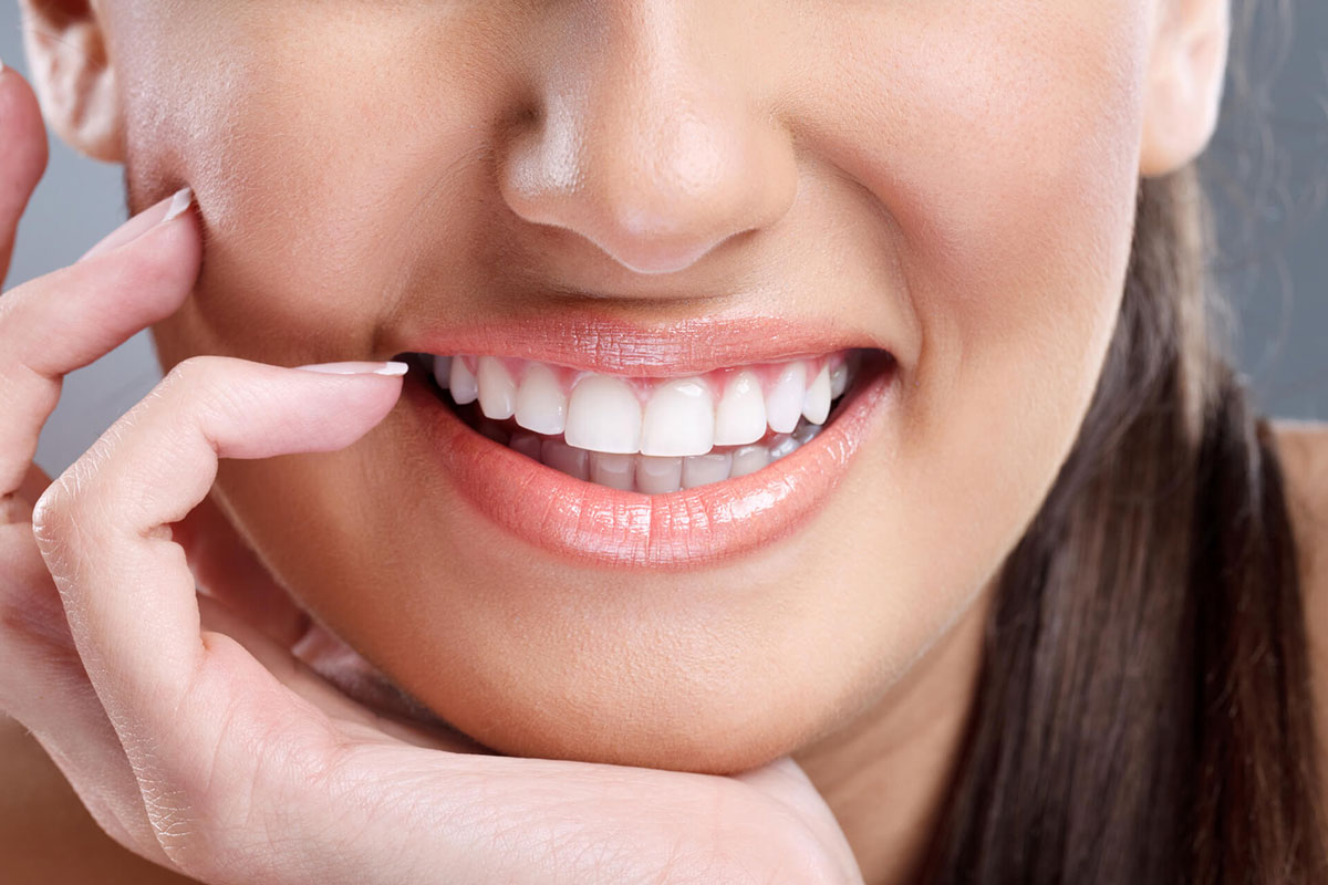 Get A White Smile With Expert Teeth Whitening Services