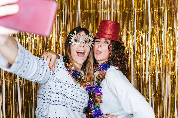 How Party Photo Booths Boost Social Media Buzz