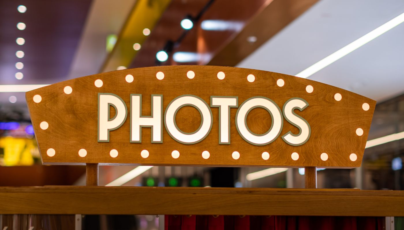 Make Your Party Stand Out with a Mirror Photo Booth in Houston
