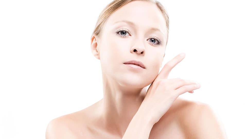 Skin Whitening Trends: What Doctors Want You to Know