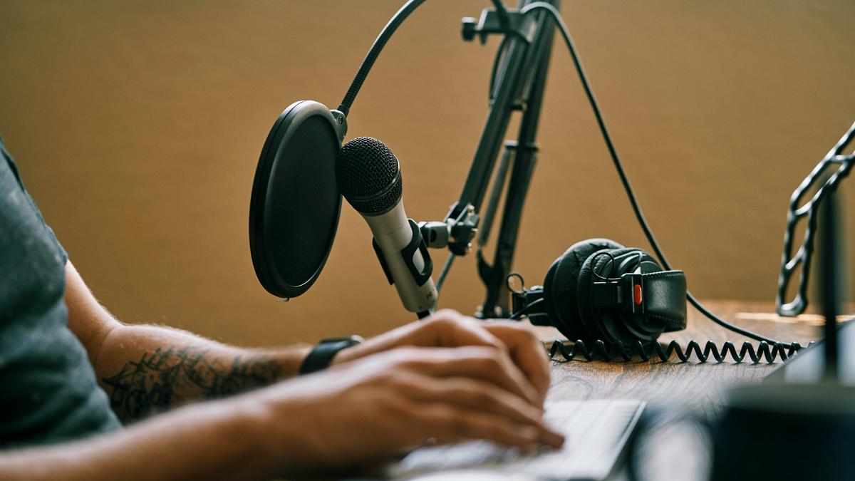India Podcasting Market Size, Trends Analysis, Growth and Forecast 2025-2033