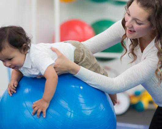 Expert Physiotherapy in Mira Road – Personalized Care by Dr. Ankita Singh