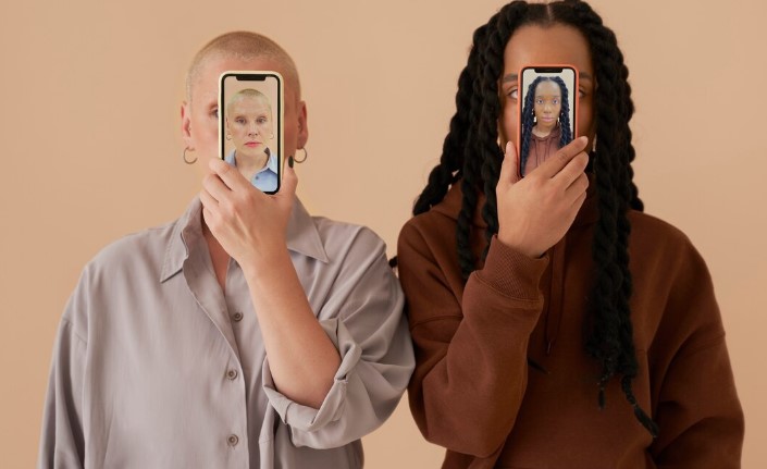 Free Face Recognition APIs You Can Use in Mobile Apps for Security & Dating