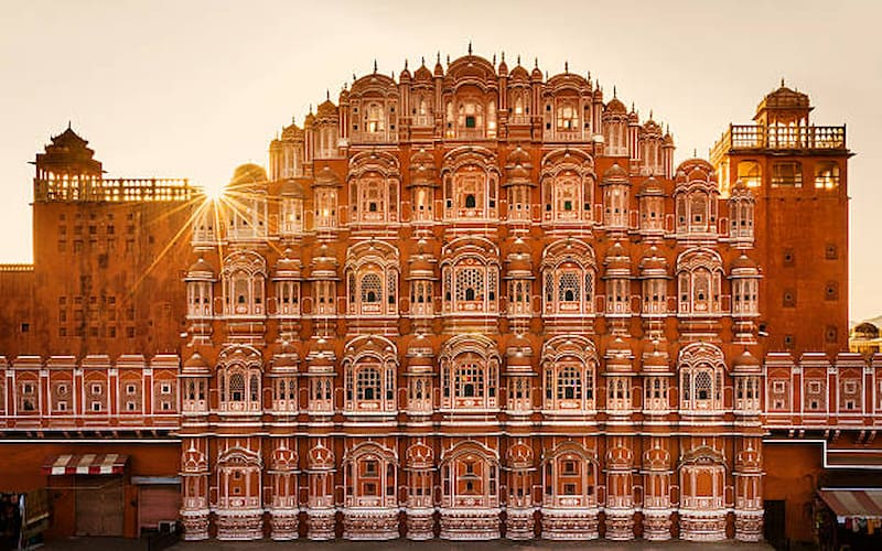 Top 10 Places to Visit in Jaipur and Udaipur