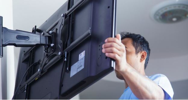 Enhancing Your Living Space with Expert TV Mounting and Installation in Kelowna