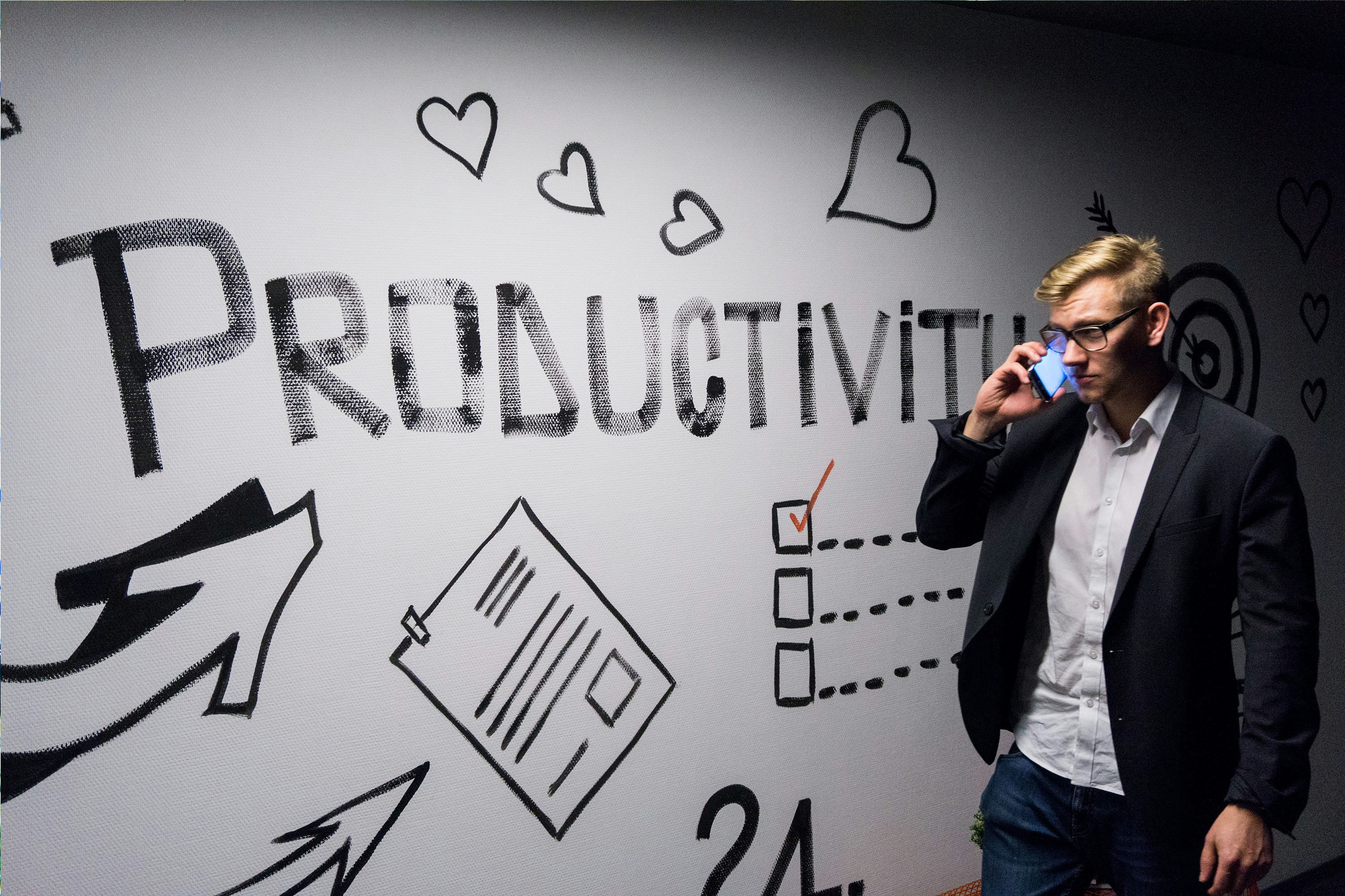 Break the Busy Cycle: Productivity Habits That Actually Work in 2025