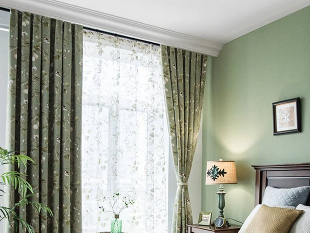 Why Green Black Out Curtains Are Trending in Dubai