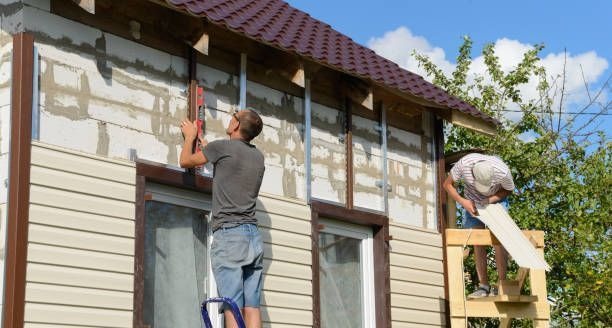 How to Repair Cracked Siding
