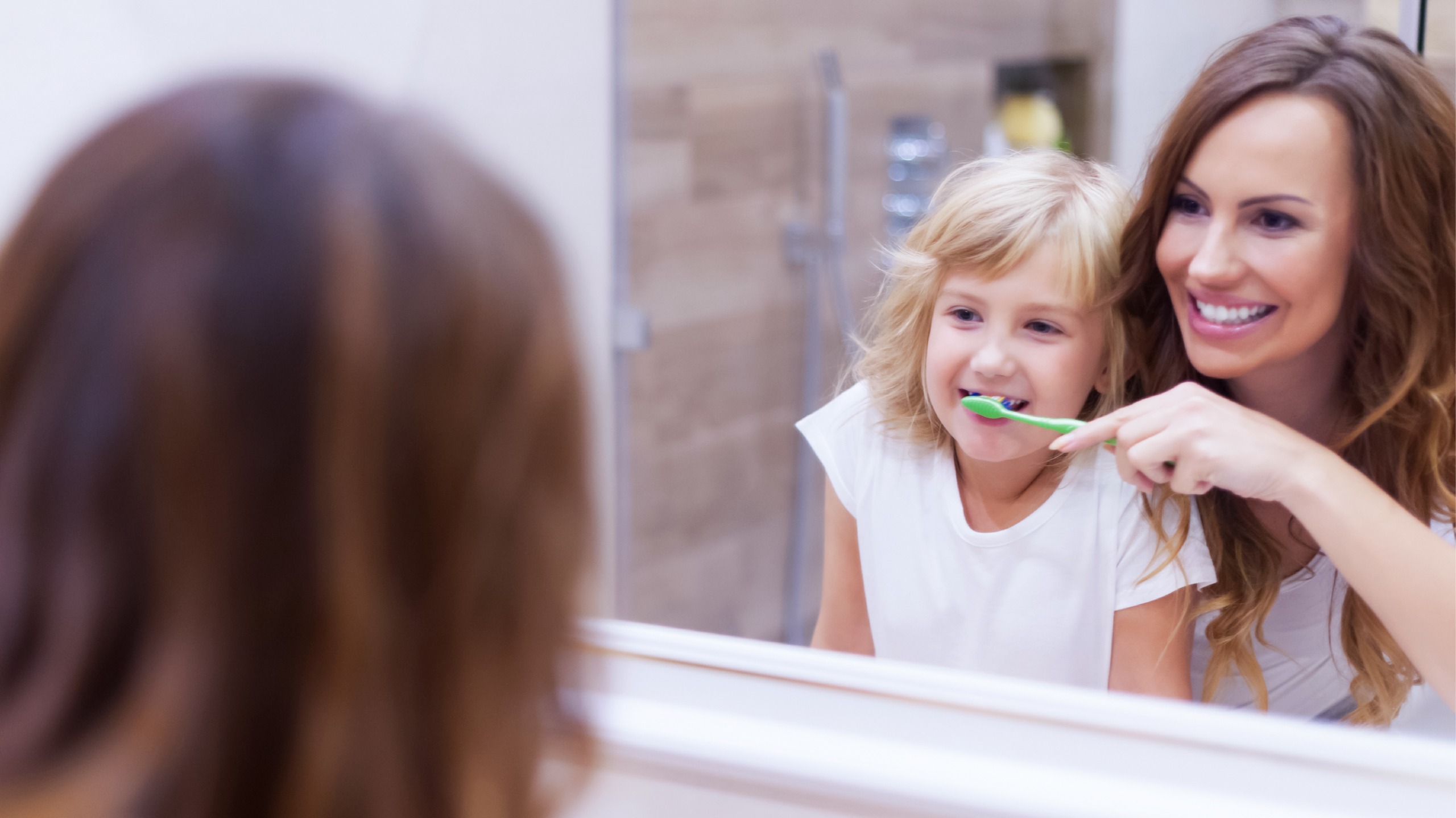 Avoiding Cavities: Expert Advice from a Pediatric Dentist in Sharjah