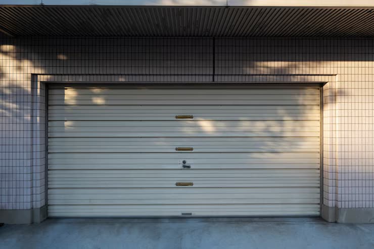 Affordable and Reliable Garage Door Replacement Services in Camarillo