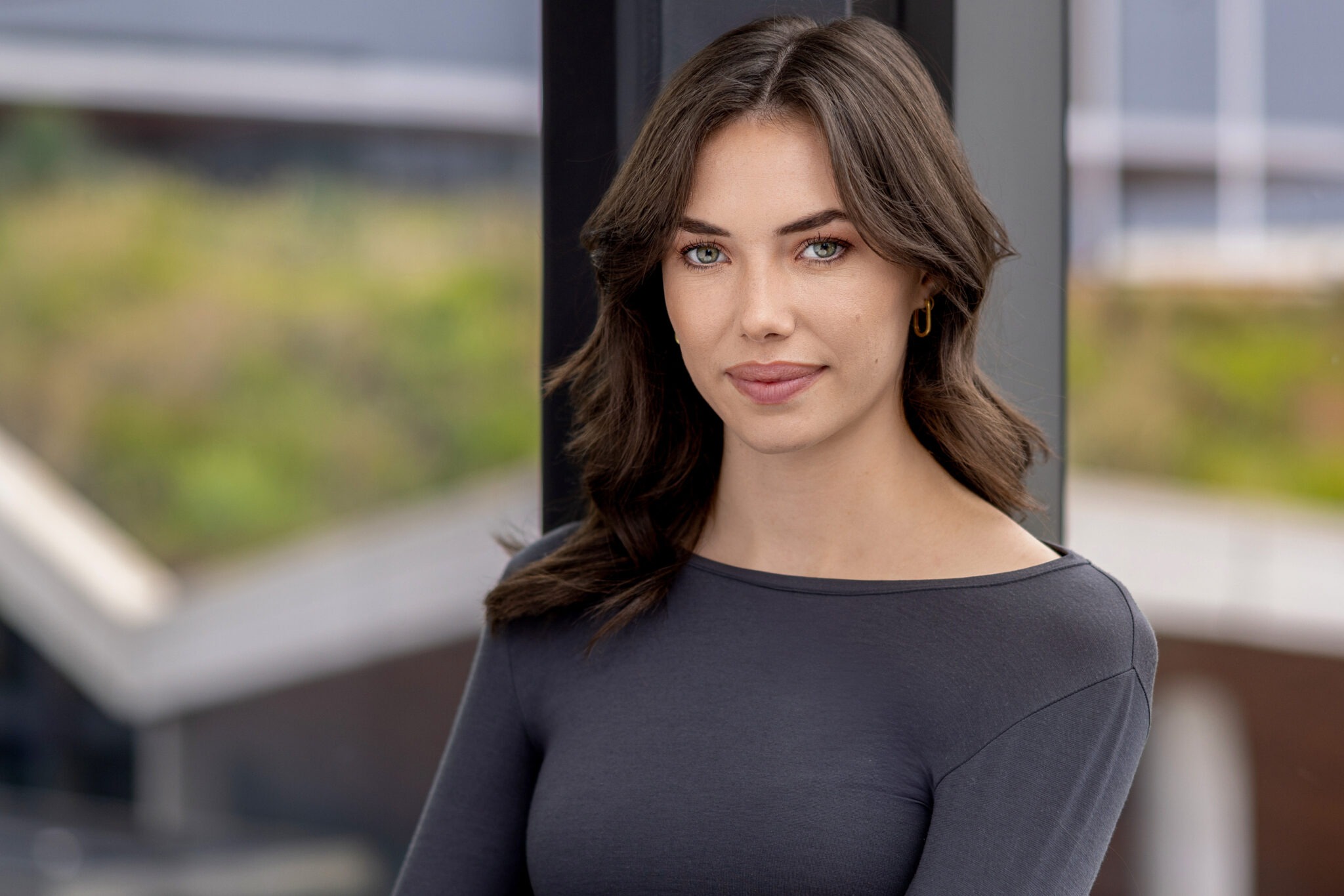 How to Book a Headshot Day for Your Entire Melbourne Team