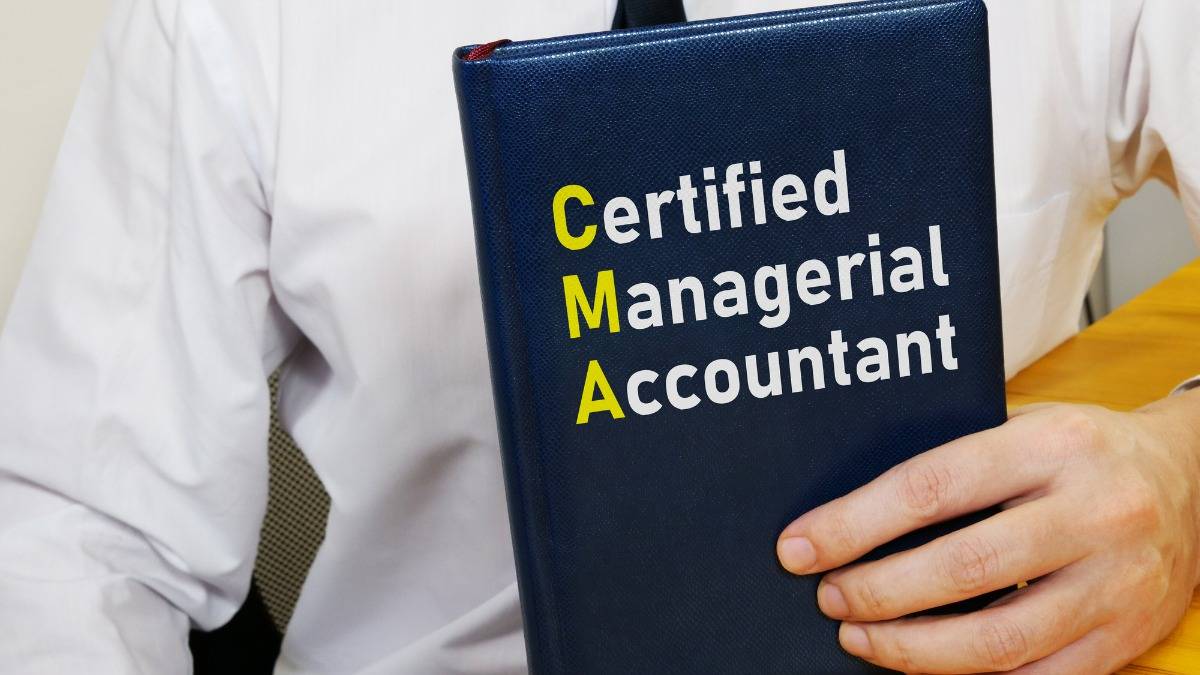 Where to Enroll for a Certified Management Accountant Course with Affordable Fees