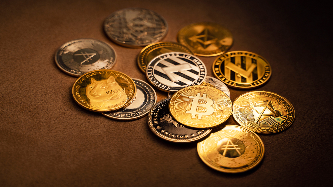 15 Real-World Blockchain Use Cases Beyond Cryptocurrency