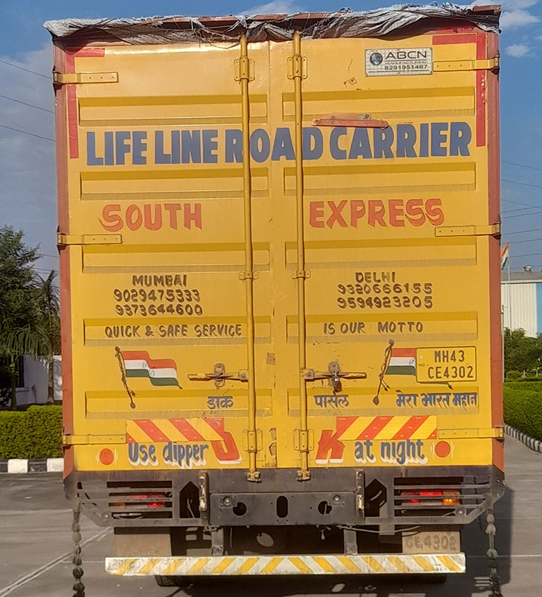Reliable Gurgaon to Gujarat Transport Service by Life Line Road Carrier