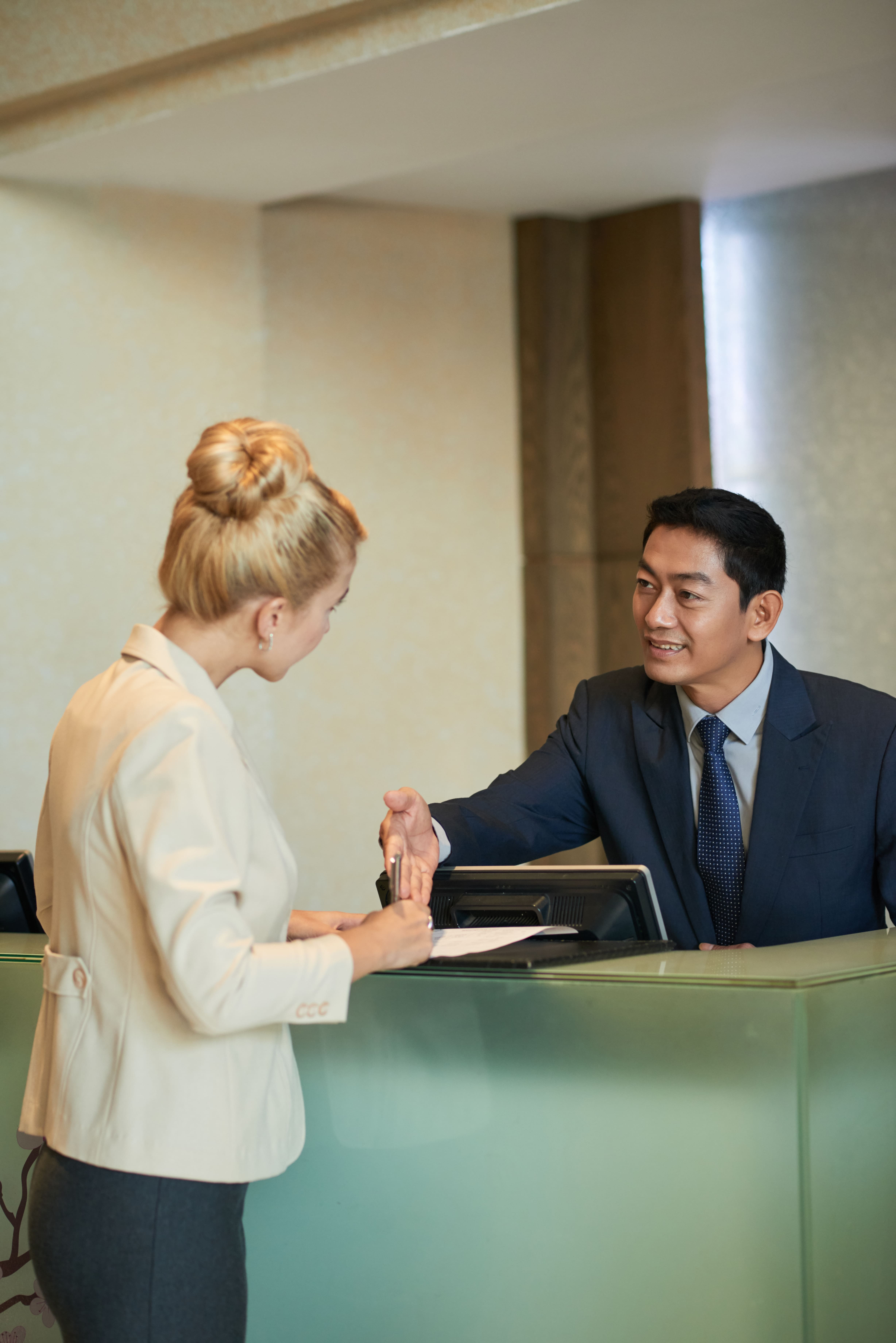 Visitor Management System in Saudi Arabia: Securing and Streamlining Access the Smart Way