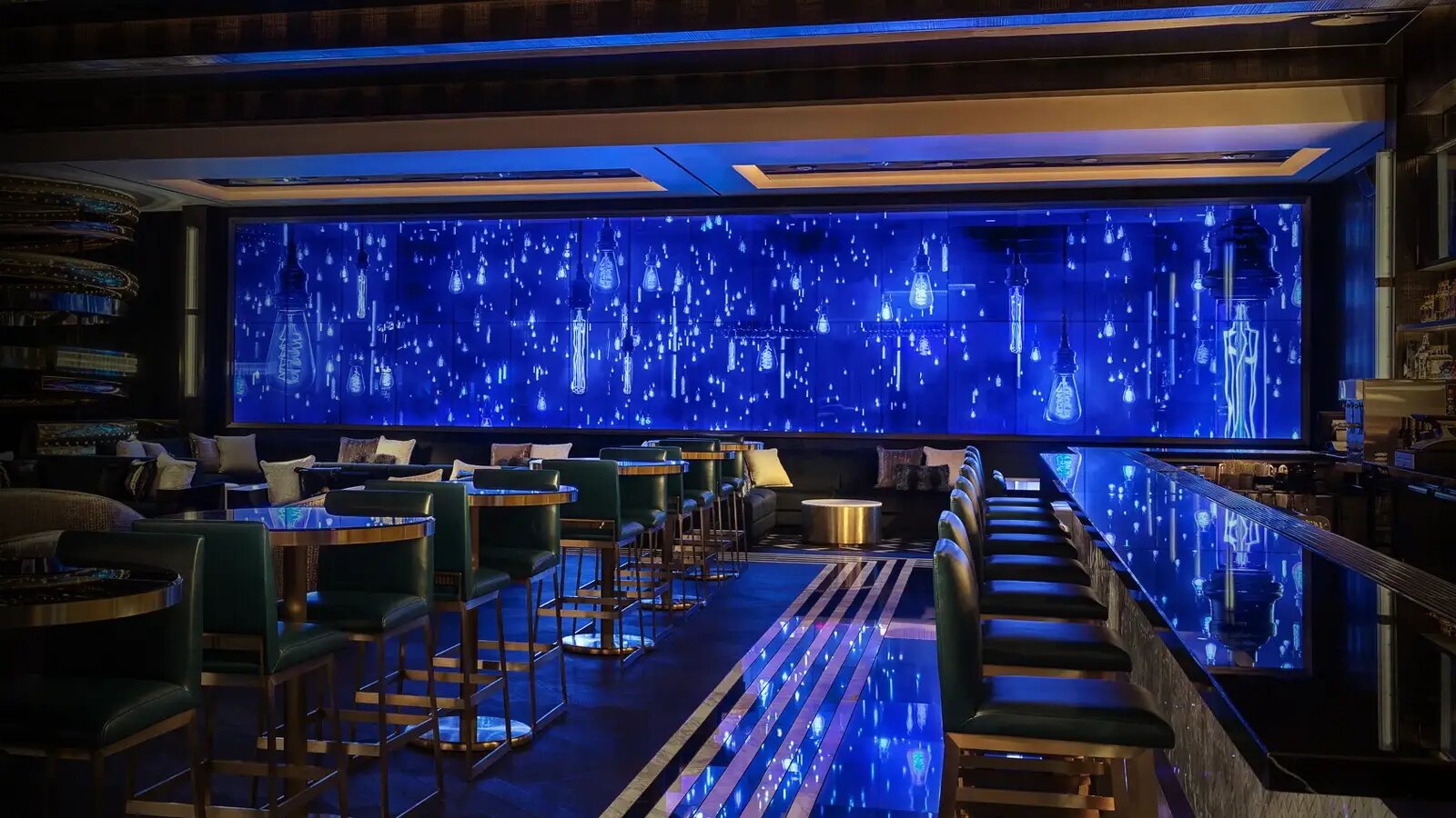 How LED Screen Is Transforming Restaurants in the UAE