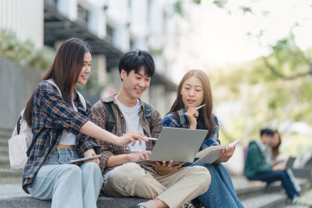 Unlocking Knowledge: Interdisciplinary Study with LIS