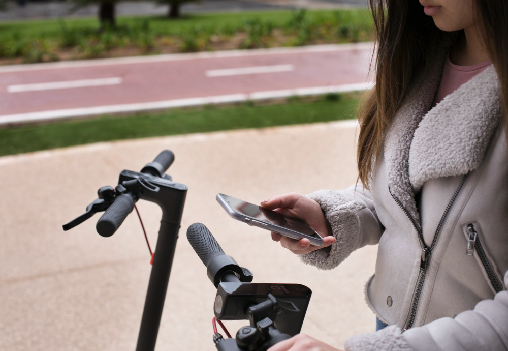 Ensuring Safety in eScooter Apps: Key Features & Regulations