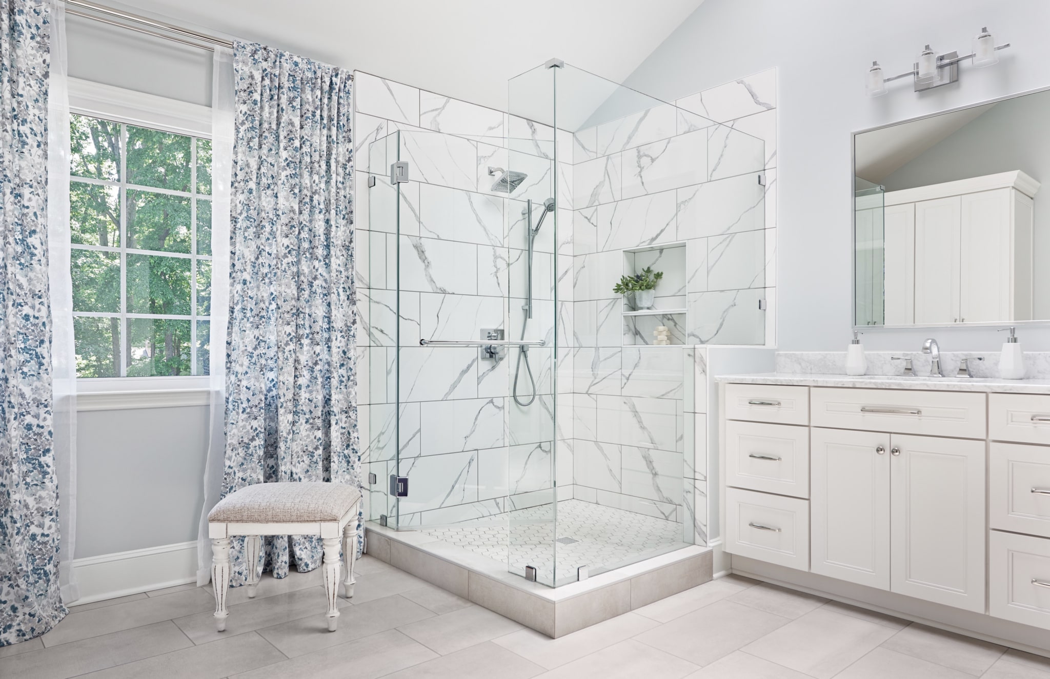 Expert Solutions for Kitchen and Bathroom Remodeling in Hamilton