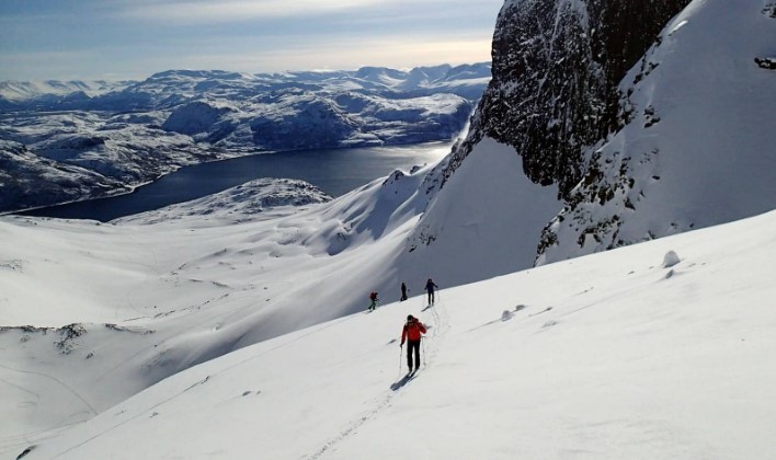 Ultimate Guide To Lyngen Lodge Norway For Your Alpine Adventure