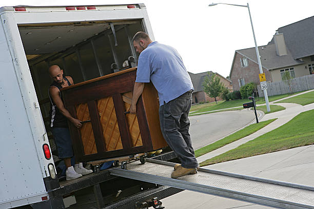 How Many Guys to Move a Piano?