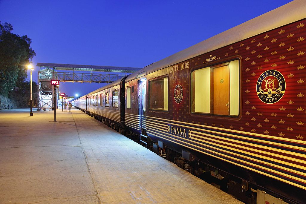 Which is the Best Luxury Trains in India?