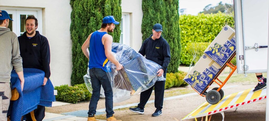 How to Move House Smoothly in Coburg