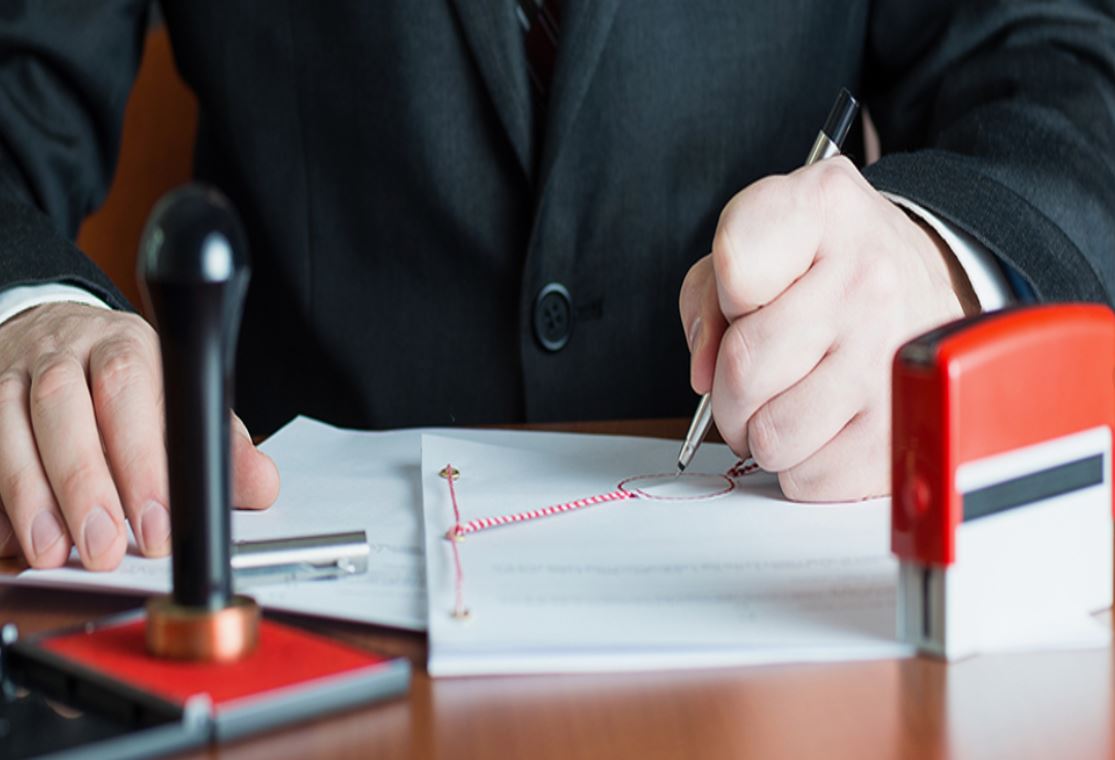 Understanding the Importance of a Degree Certificate in Today&rsquo;s Professional World