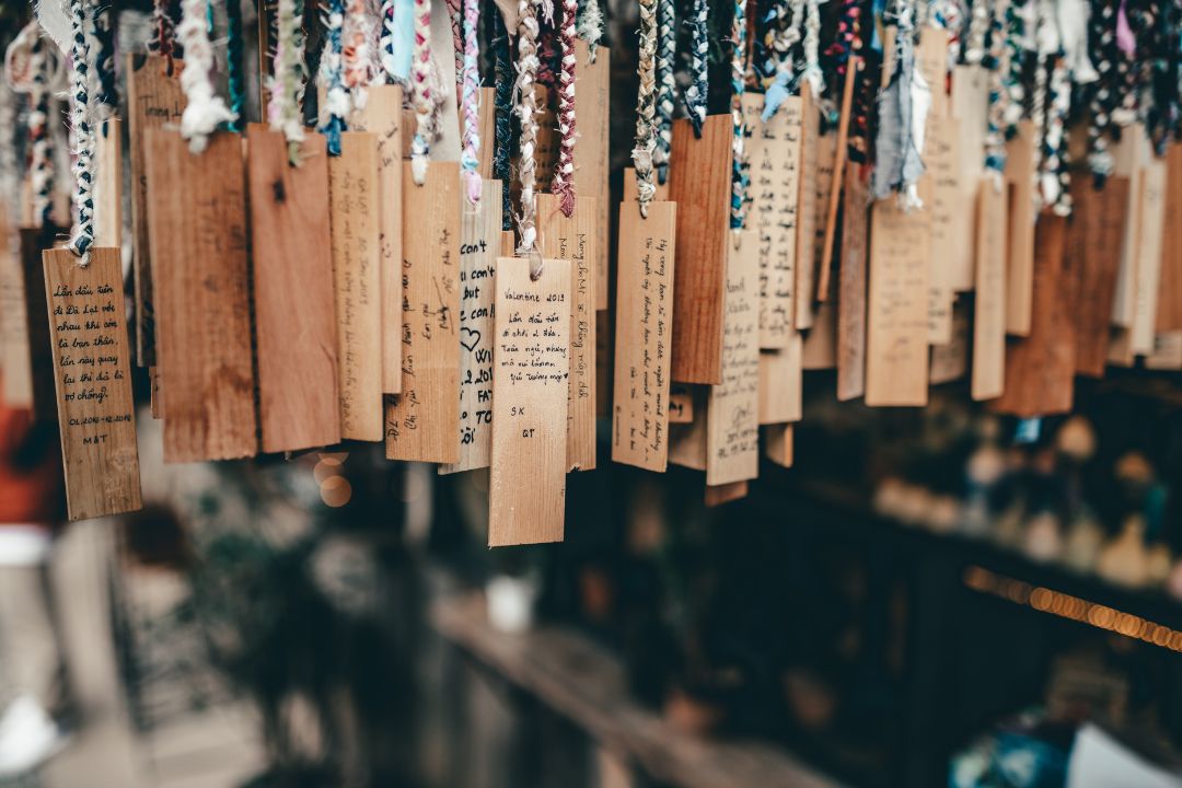 Custom Hangtags and Cheap Printing for Business Growth