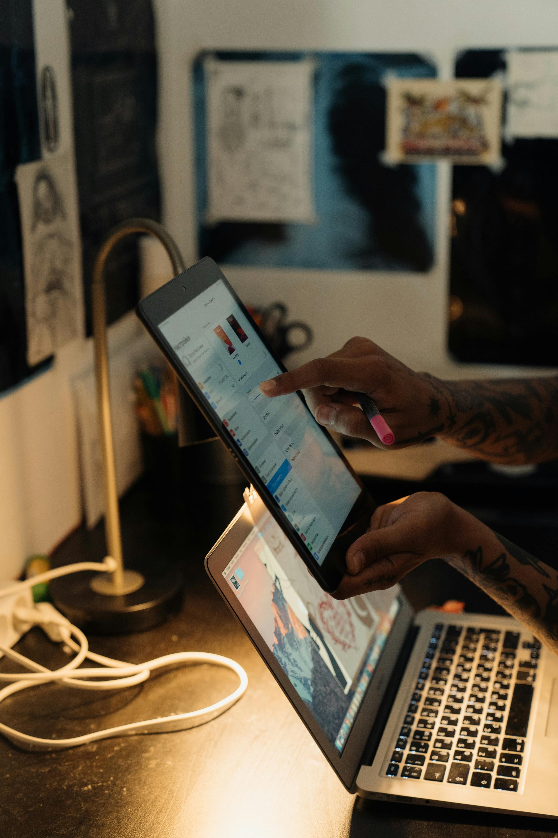 The Best Online Tattoo Schools with Apprenticeship Opportunities