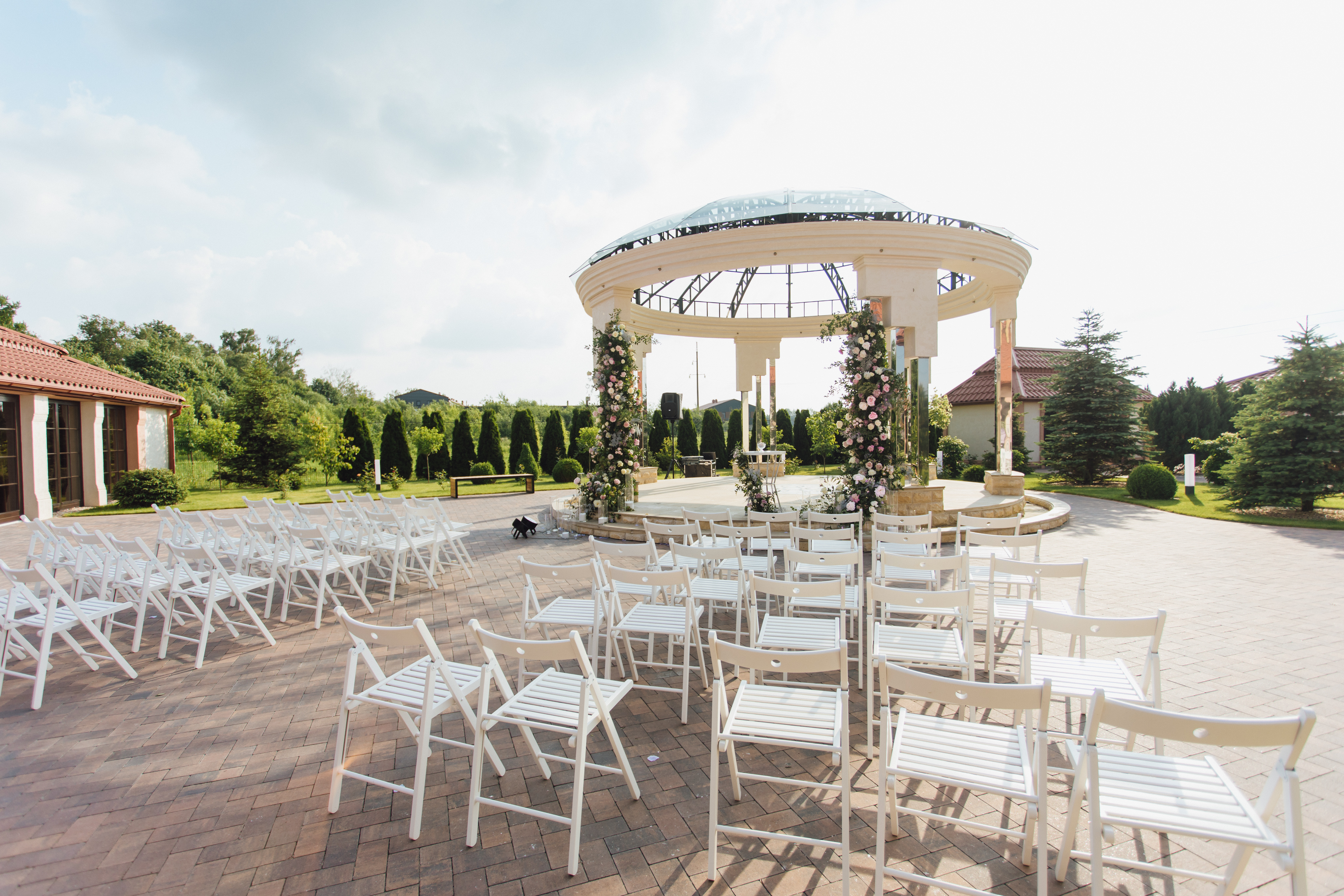 Explore Iconic Spaces: Best Reception and Banquet Venues in Mumbai