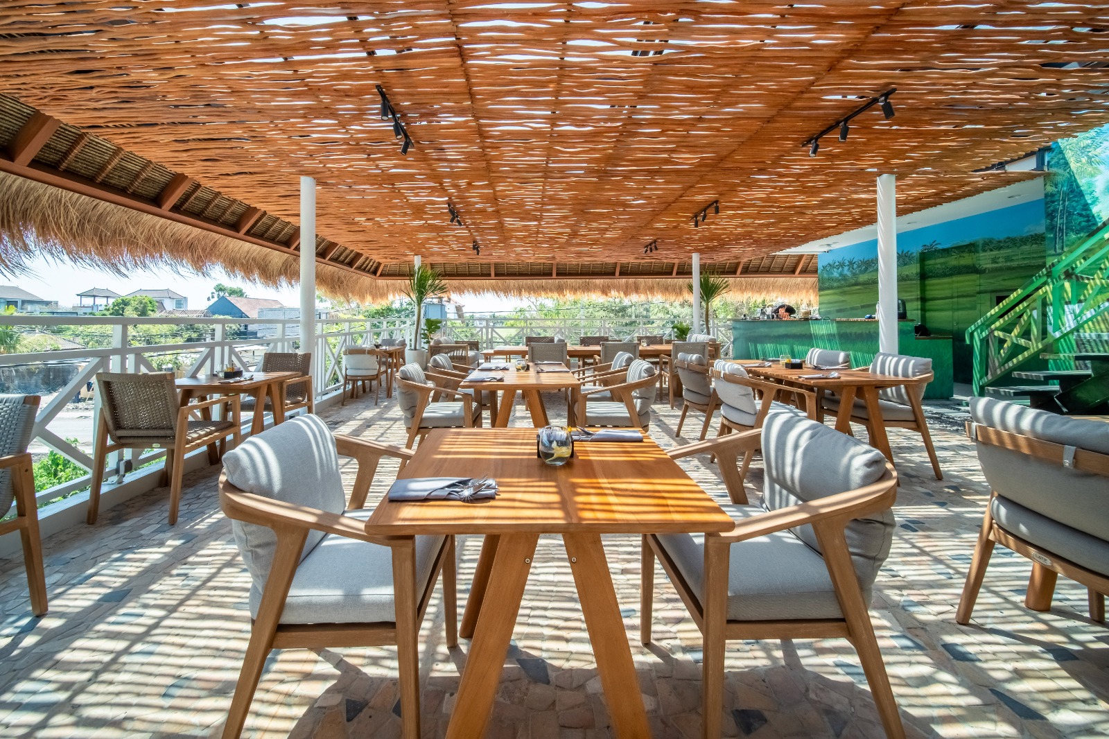 Malibu Kitchen – Where Culinary Sophistication Meets Lifestyle Luxury in Pererenan
