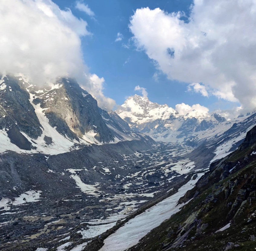 An Ultimate Guide about Hampta Pass