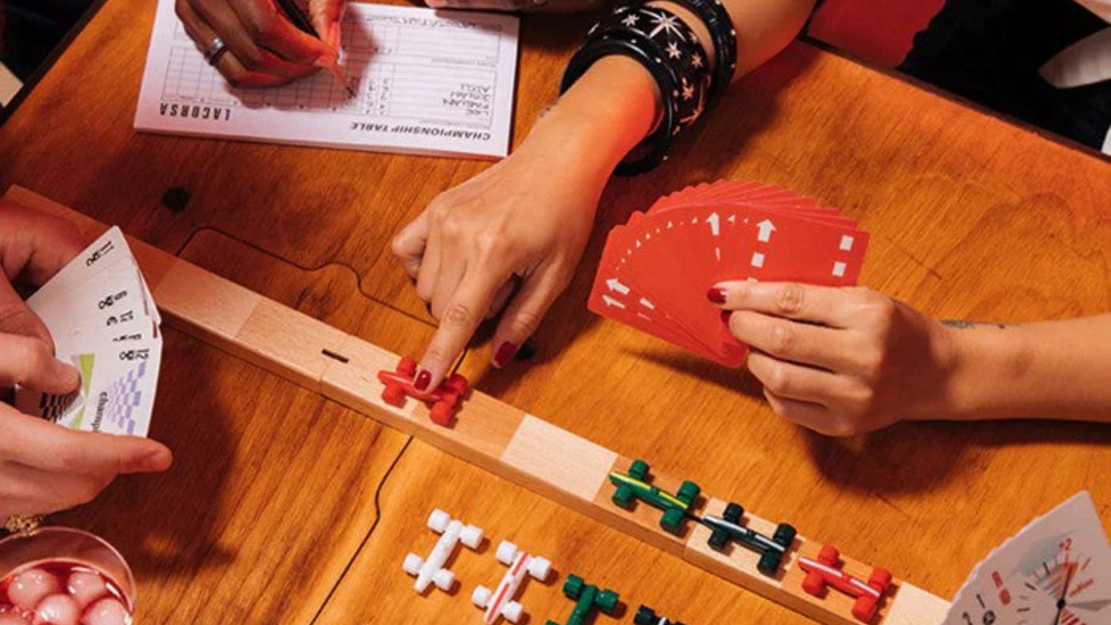 5 Reasons F1-Themed Board Games Make Great Father’s Day Gifts