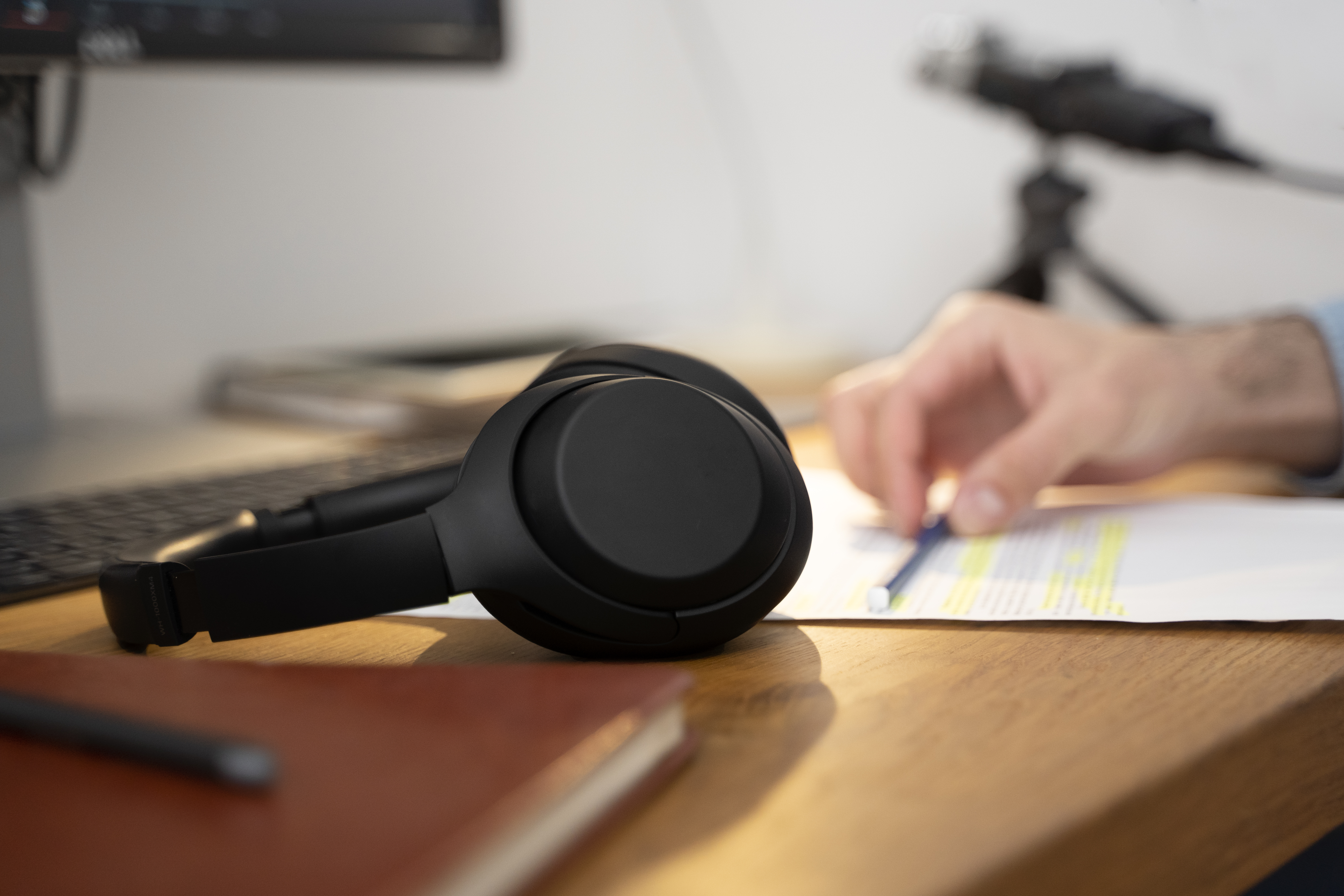 How Professional Subtitling Services Improve Multilingual Video Content