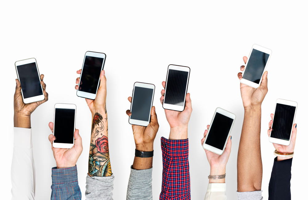 Best SmartPhones to Buy 2025 by MST Effects