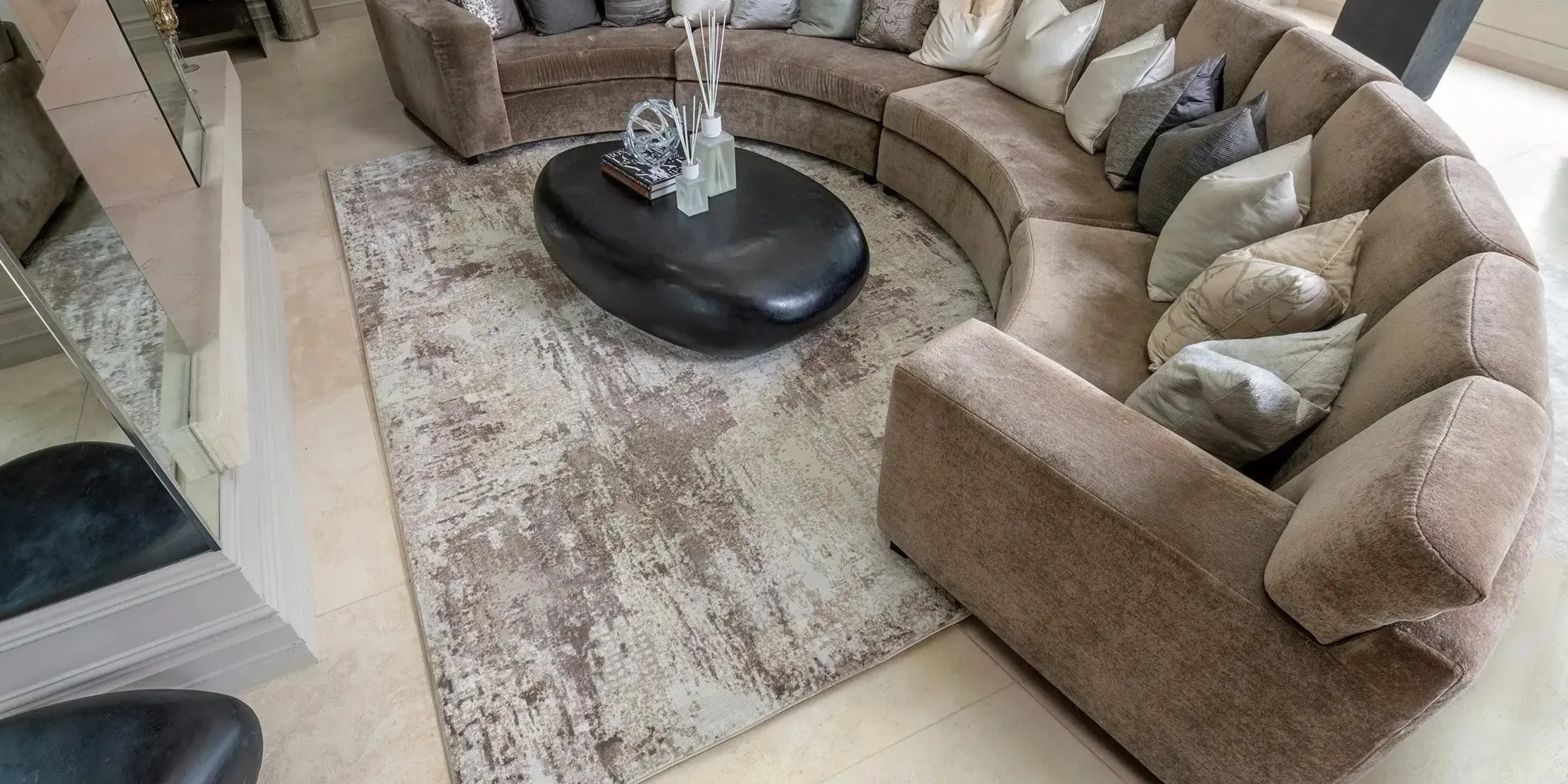 Neutral & Fashionable Small Bedroom Rugs UK Ideas