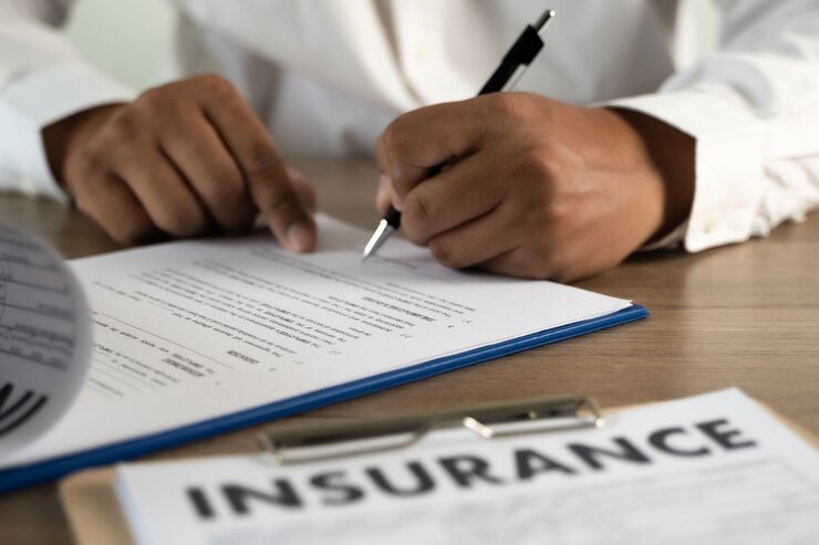 Easy Insurance Solutions from a Surrey Insurance Agency