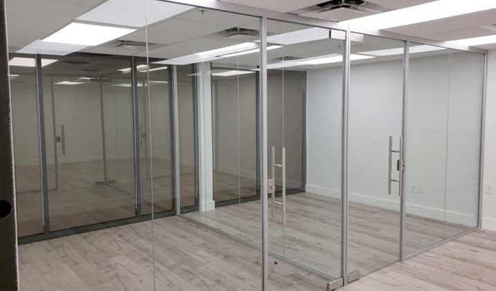 Before and After: Stunning Office Makeovers with Frameless Glass Partitions in UAE
