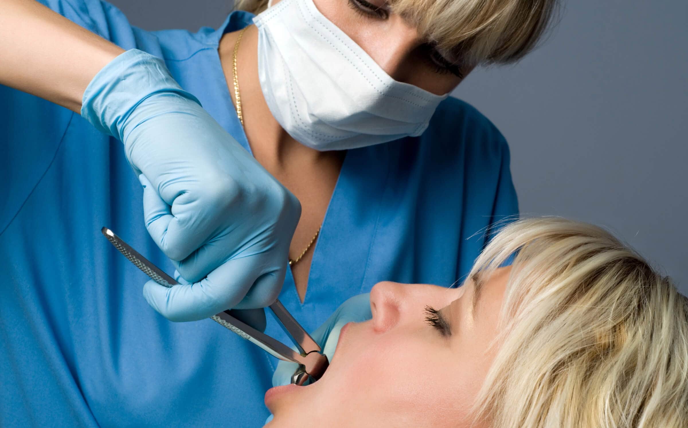 The Step-by-Step Process of a Dental Extraction