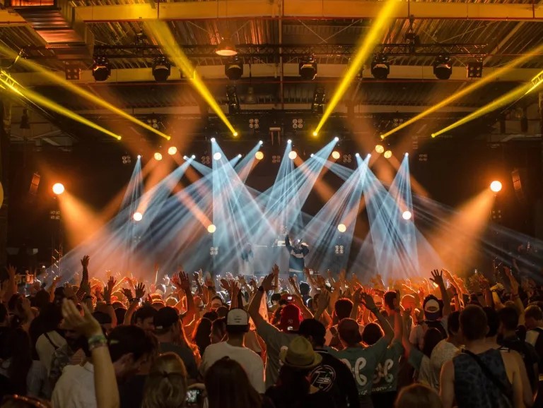 Make Your Event Unforgettable with Professional DJ Services