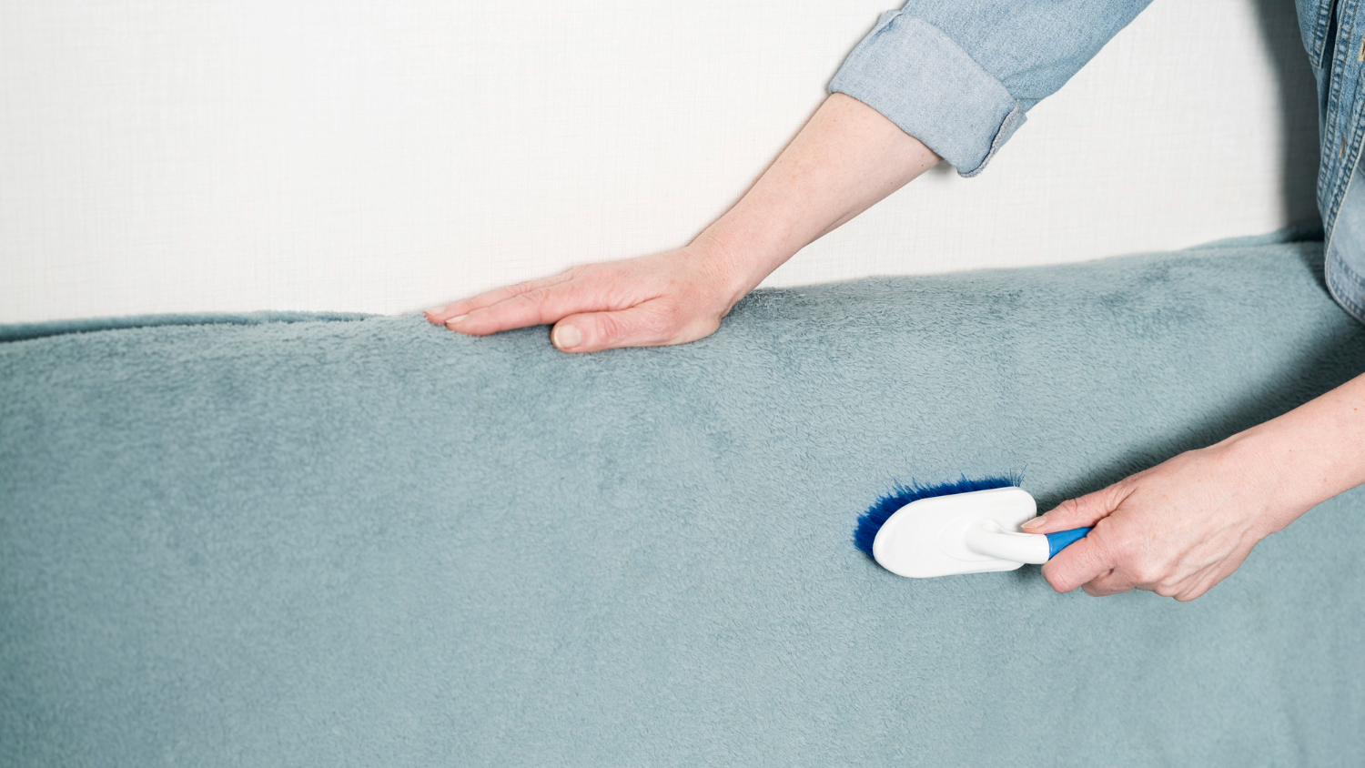 How to Find Affordable Upholstery Cleaning for Nashville Apartments in 2025