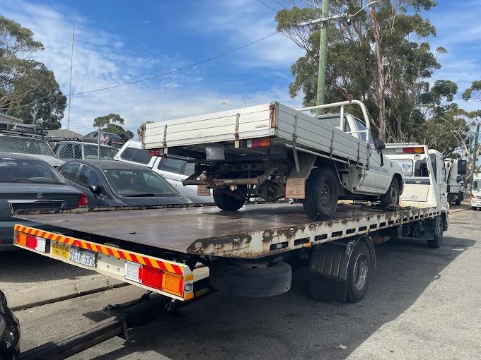 How Auto Wreckers in Perth Give New Life to Old Vehicles