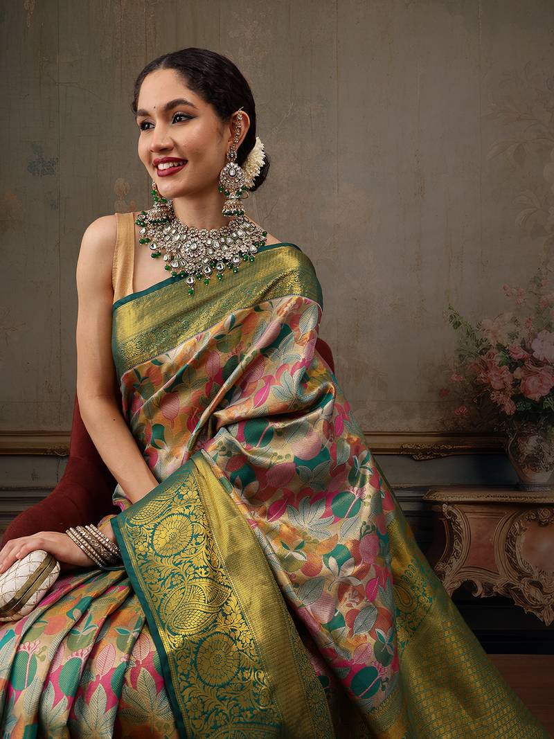 Tips for Choosing Bridal Sarees for Weddings – Make Every Moment Special!