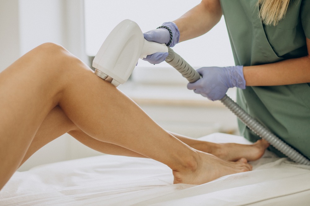 Can men use electrolysis laser hair removal on the back?