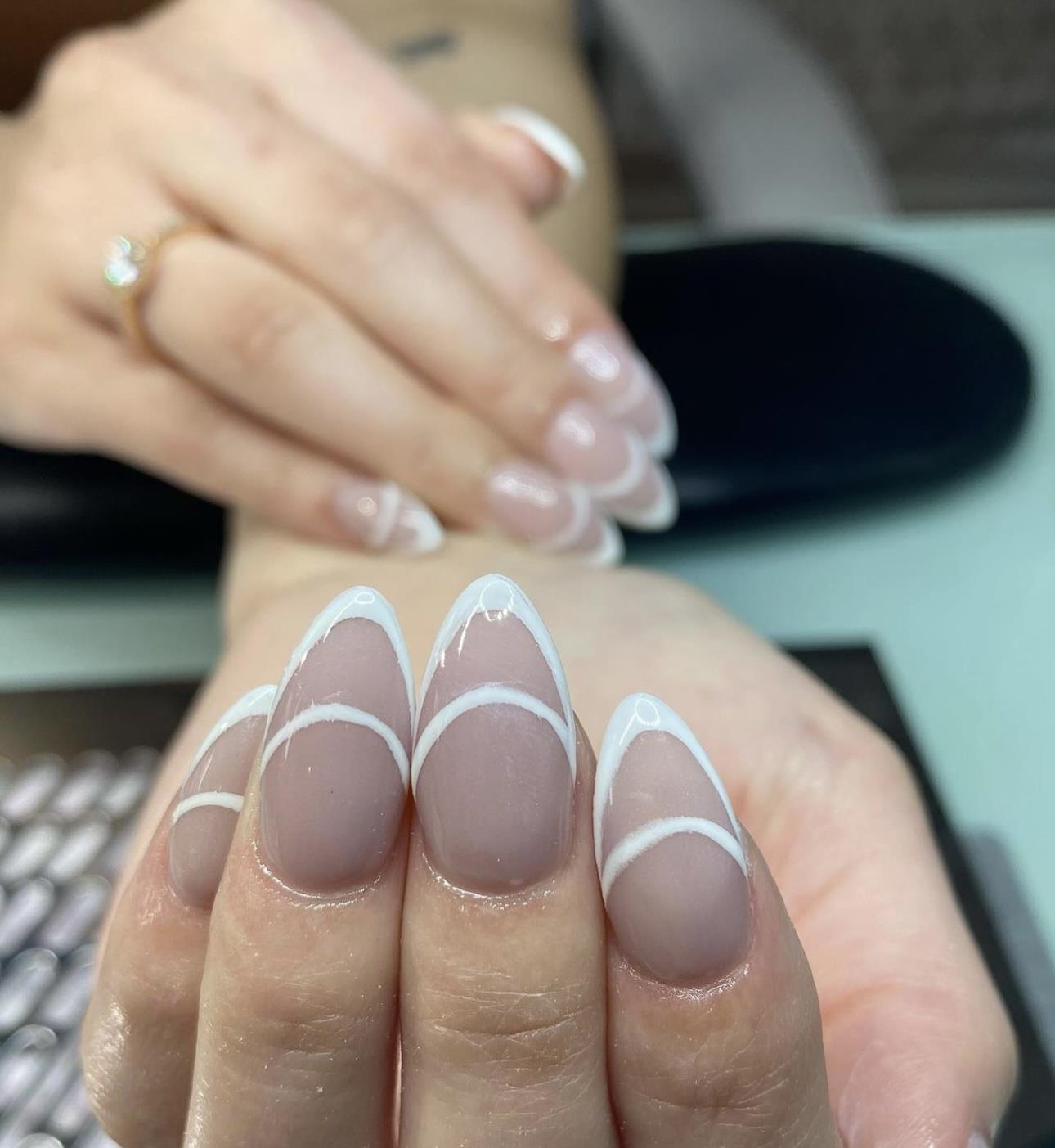 Why Is a Columbia MD Nail Salon Perfect for Your Next Pampering Day?