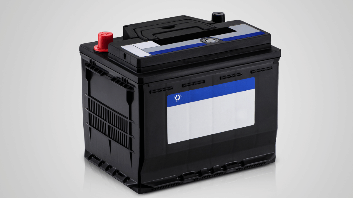 Charging the Blue Economy: Trends and Challenges in the Marine Battery Market