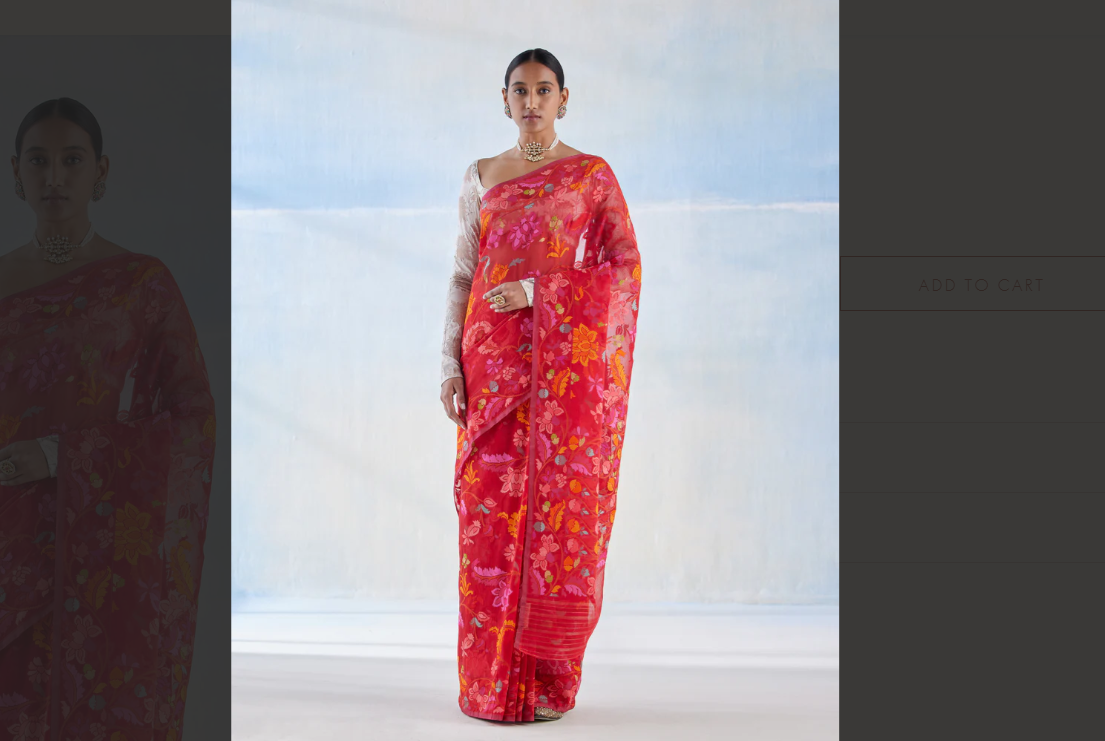 Zari Saree in Varanasi – A Glorious Weave of Tradition at Shanti Banaras