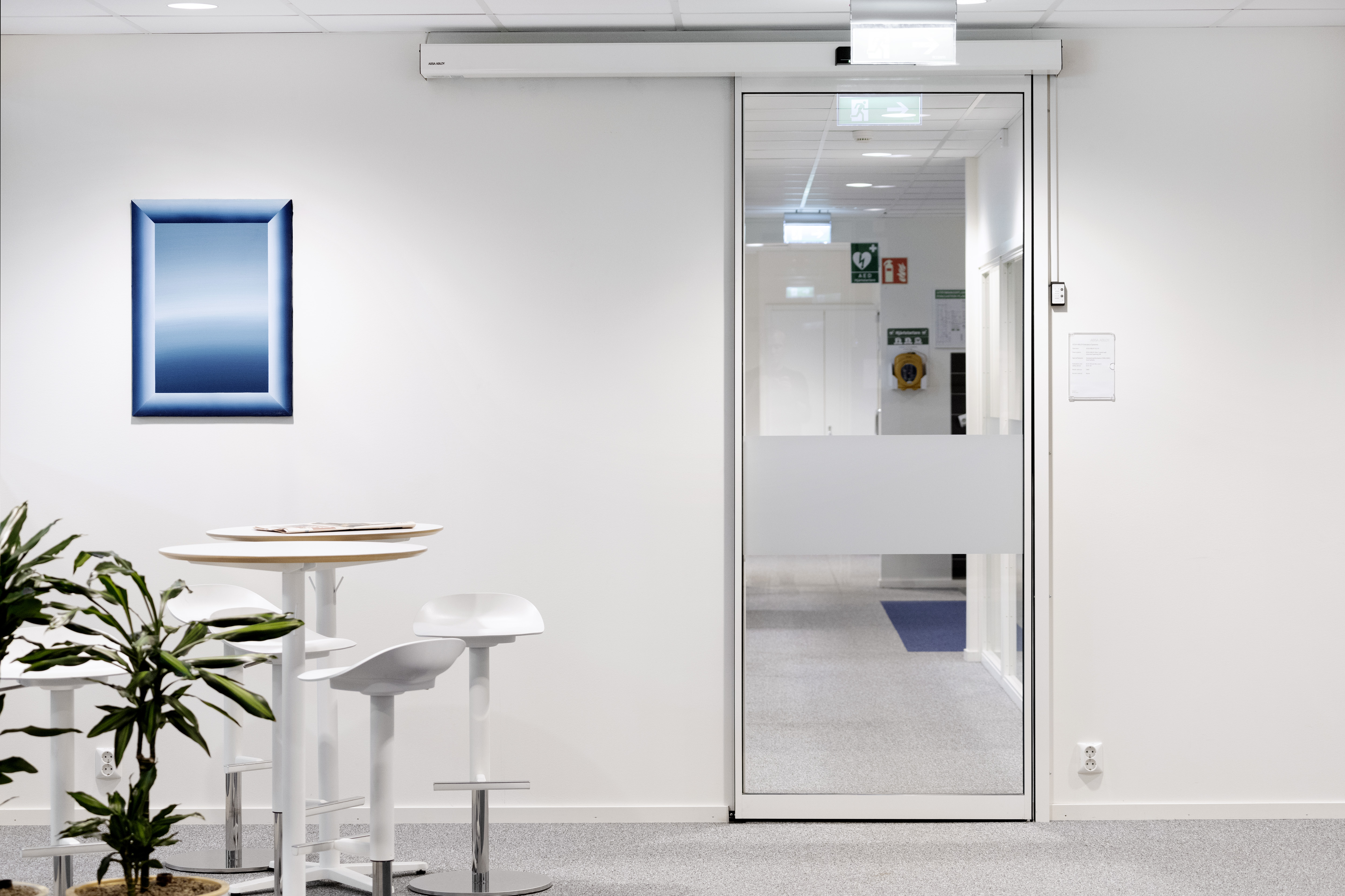 Automatic Sensor Sliding Door – Smart Access for Modern Commercial Buildings