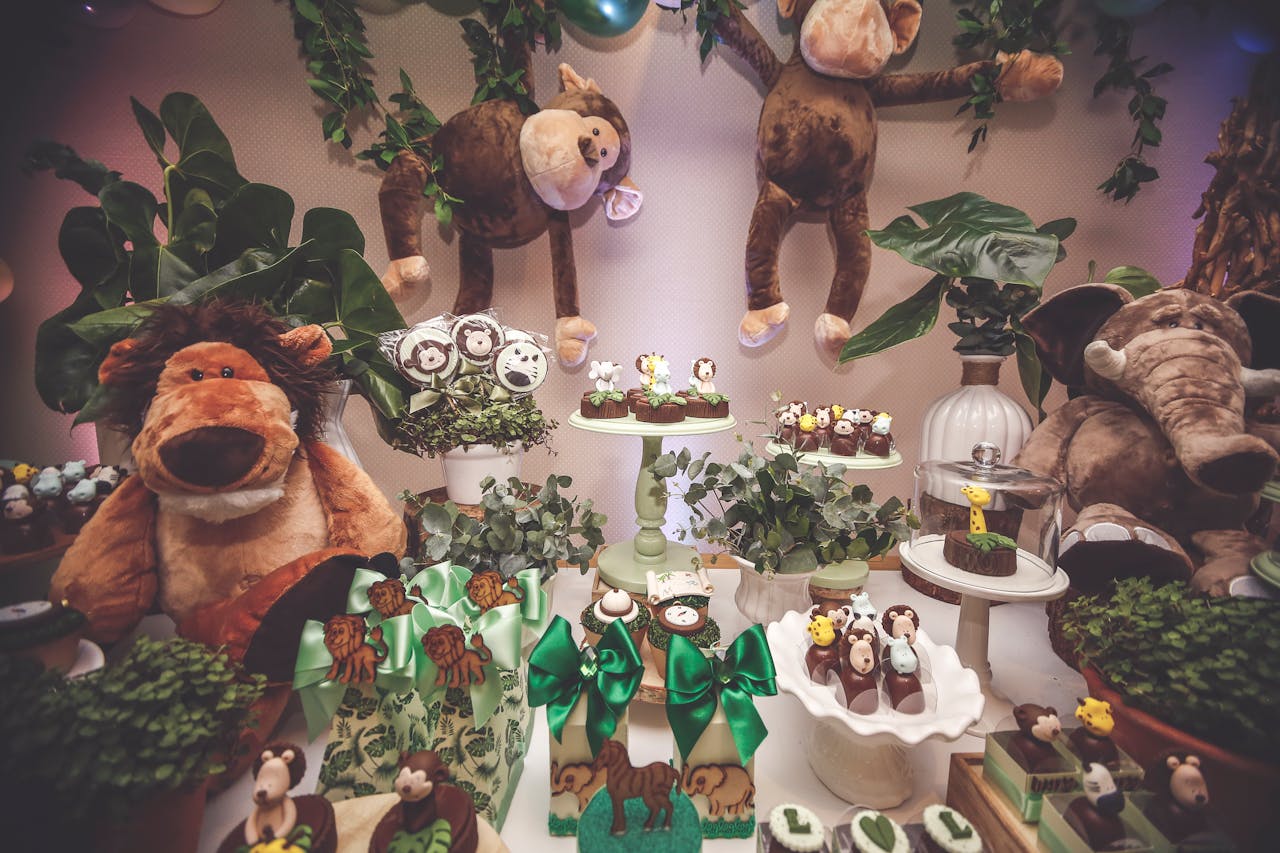 Into the Wild: How to Host a ‘Jungle Safari’ Kids Birthday Party with Animal Adventures